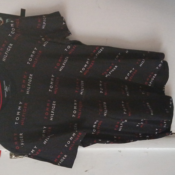 Men's Tommy hilfiger size M colors black white and red - Picture 7 of 9